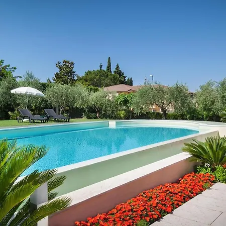 Aurora-holiday 2 * Bardolino