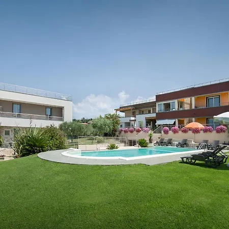 Aurora-holiday 2 Apartamento *