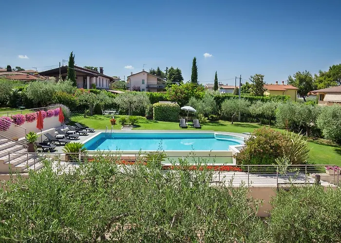 Aurora-holiday 2 شقة *